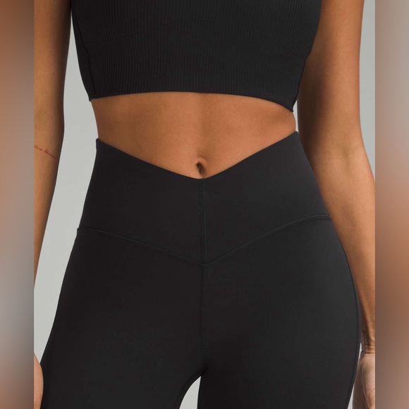 Lululemon Align V-Waist Mini-Flared Pant Size 6 - Picture 3 of 8